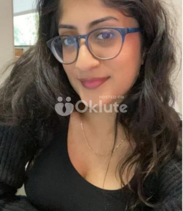 Adult Indian girl ! Snap-: simrankaur_206 ! Available for service in london💋