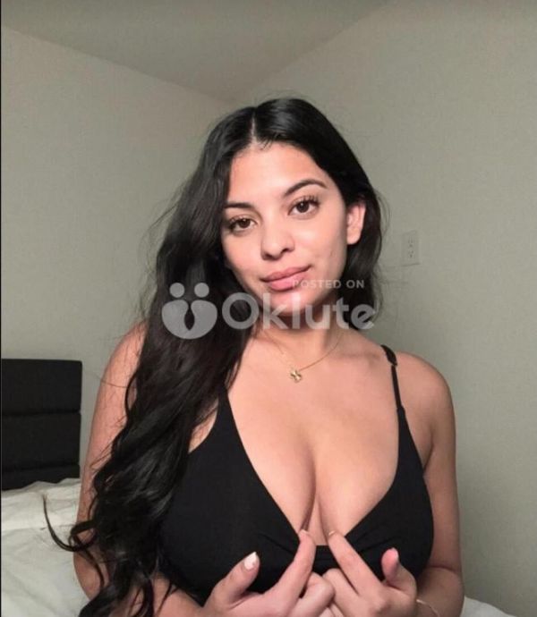 Birmingham hot Indian student available for service