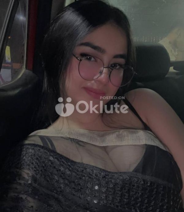 Hot girl available in Oxford outcell incell video call service available in city 🏙️